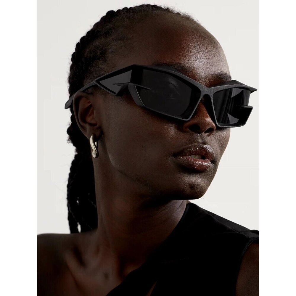 Givenchy Giv Cut Sunglasses Black & Silver